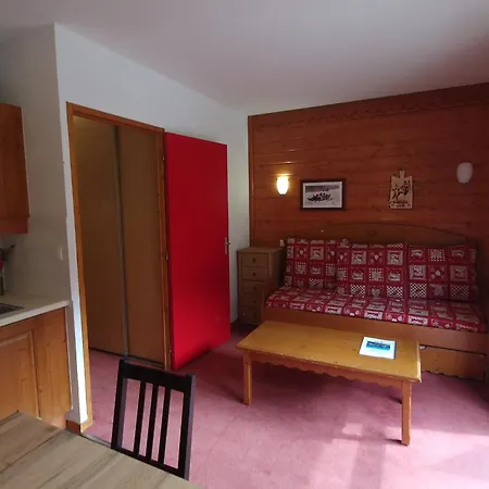 Appartement à Louer à Valfréjus, 310 Rue Du Cheval Blanc - Fr-1-561-121